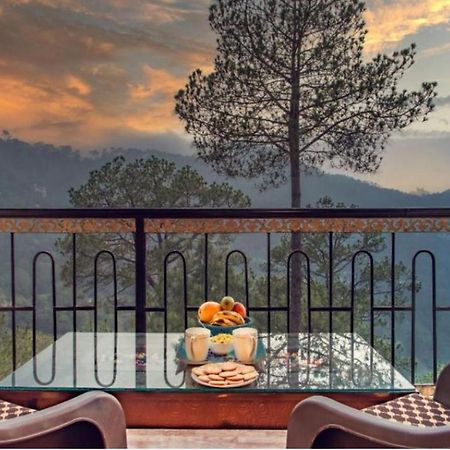 Mountain Mist Inn I Serviced Apt I Open Air Lawn & Rooftop I Bonfire I By Exotic Stays Касаули Екстериор снимка