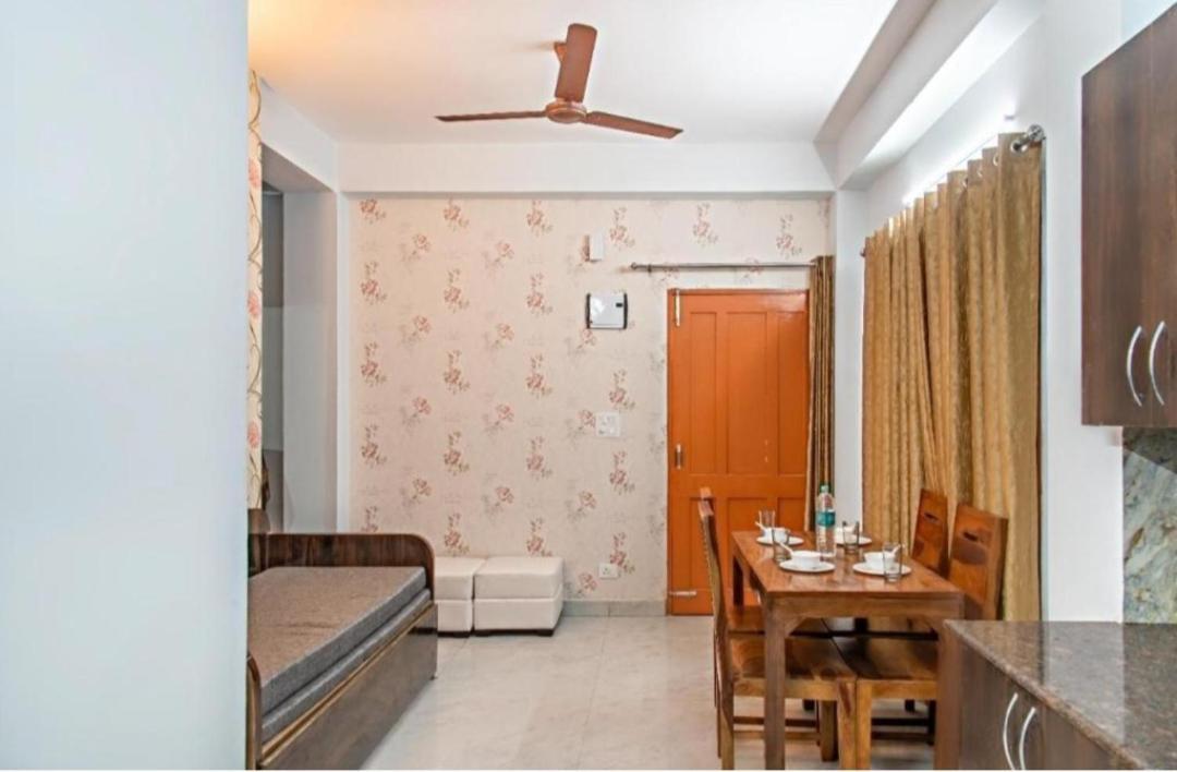 Mountain Mist Inn I Serviced Apt I Open Air Lawn & Rooftop I Bonfire I By Exotic Stays Касаули Екстериор снимка